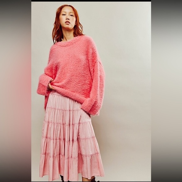Free People Harrison Bunny Fuzzy Oversized Crew  NWOT Size xs - Picture 1 of 12